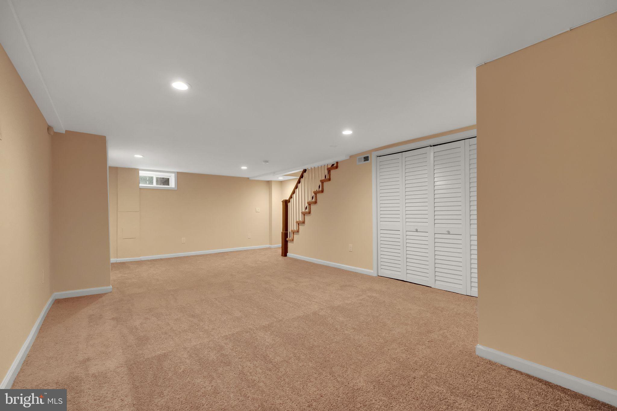 245 South Clinton Street Baltimore, MD 21224 - Photo 28 of 39 a view of an empty room