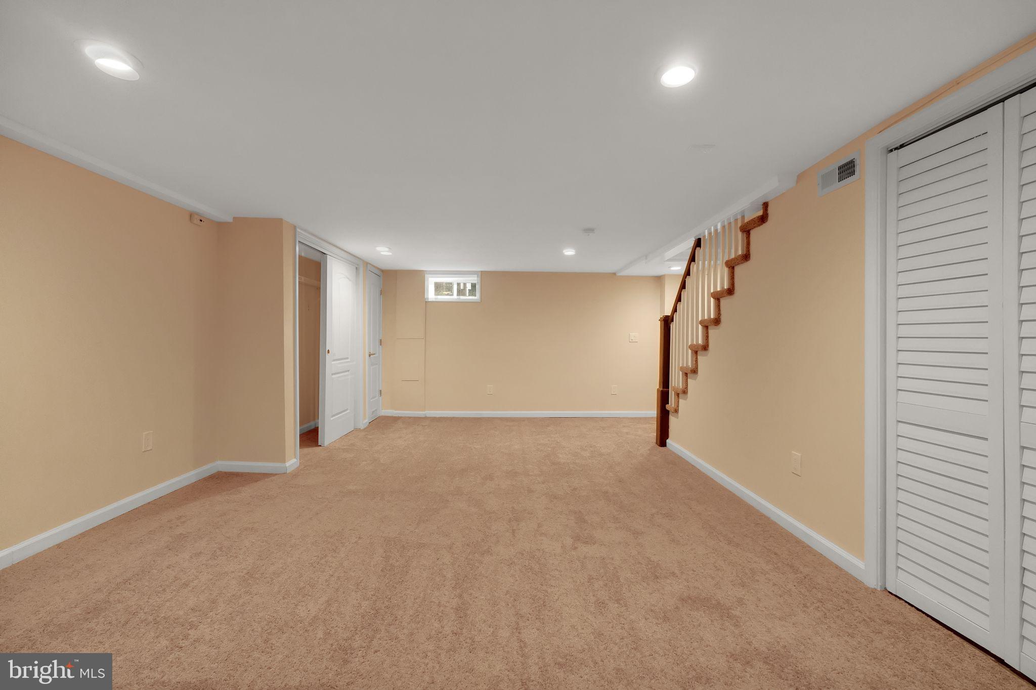 245 South Clinton Street Baltimore, MD 21224 - Photo 29 of 39 a view of an empty room