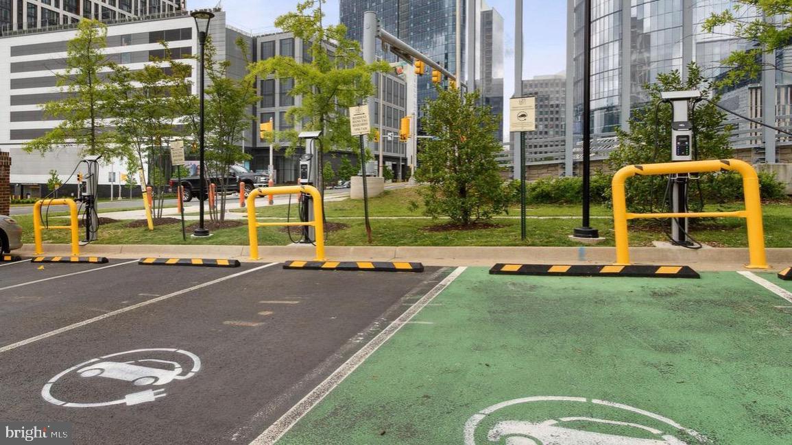 1581 Spring Gate Dr., Unit 5212 McLean, VA 22102 - Photo 17 of 27 Charging stations