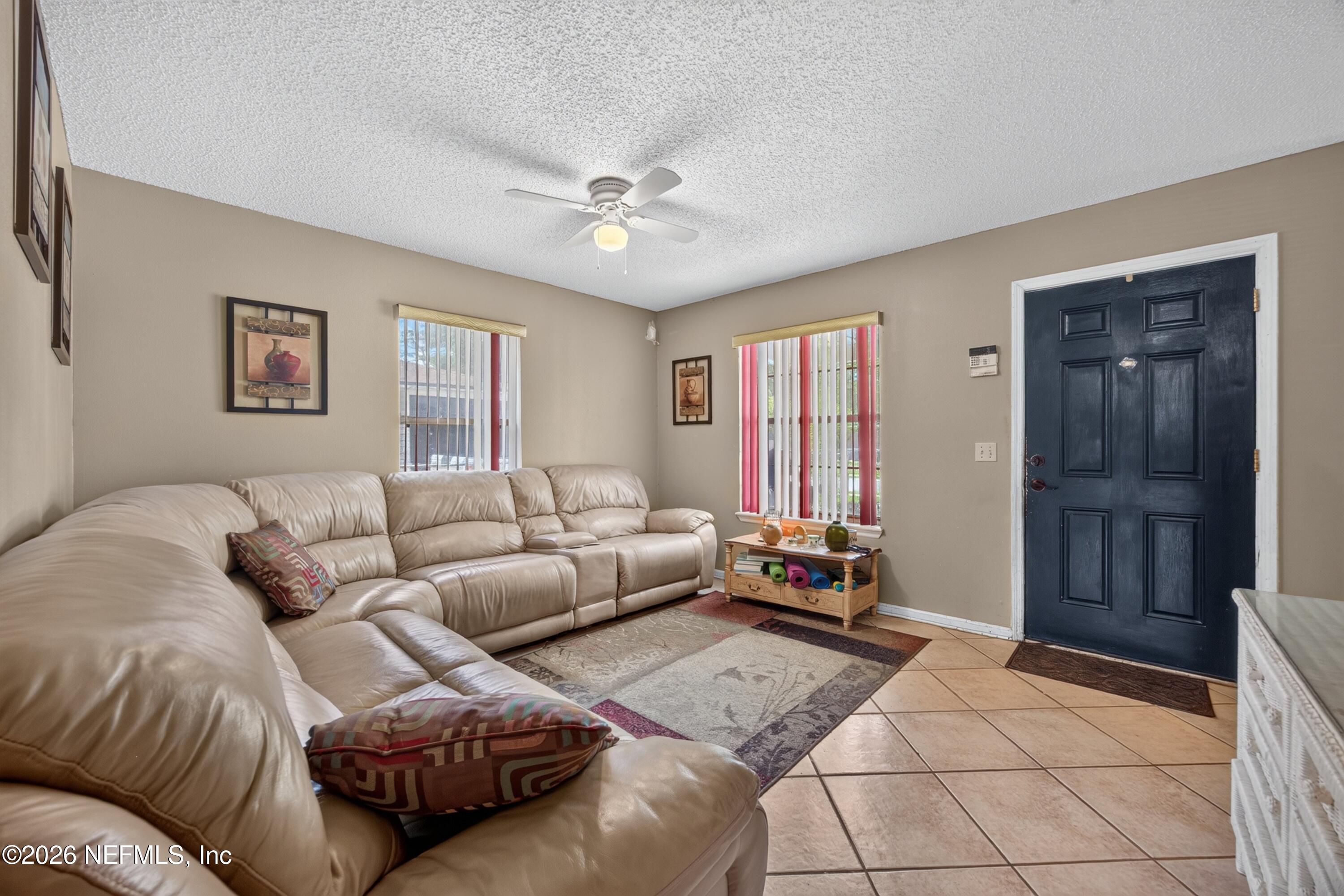 5375 Dodge Road Jacksonville, FL 32209 - Photo 7 of 27 5375 Dodge Rd-4