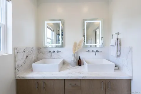 $1,299,000 | 3148 Emerson Street, San Diego, CA 92106