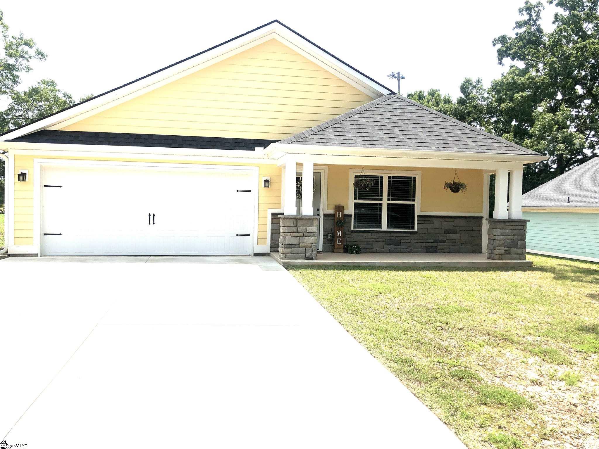 115 Shaw Street Fountain Inn, SC 29644 - Photo 2 of 28