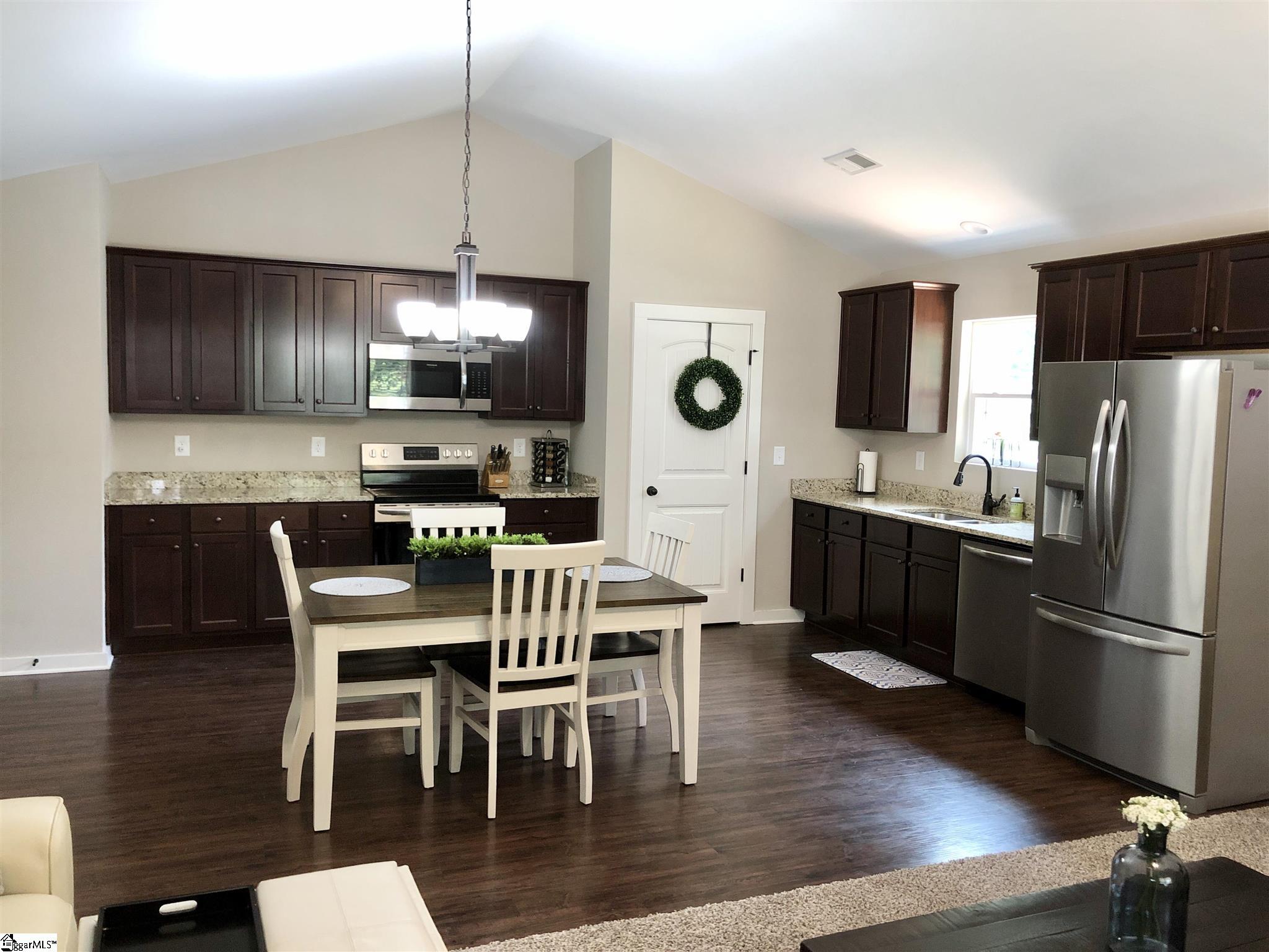 115 Shaw Street Fountain Inn, SC 29644 - Photo 4 of 28