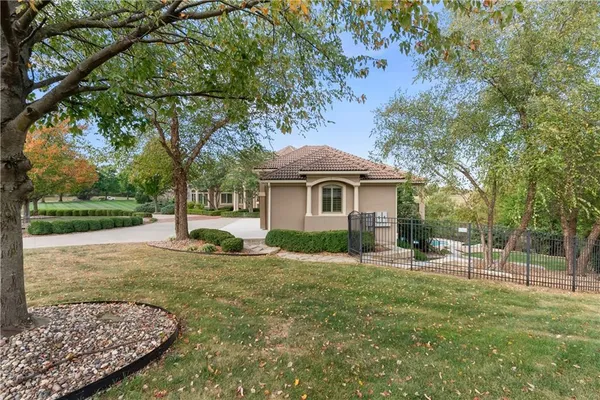 $1,450,000 | 21310 East 34th Street, Independence, MO 64057