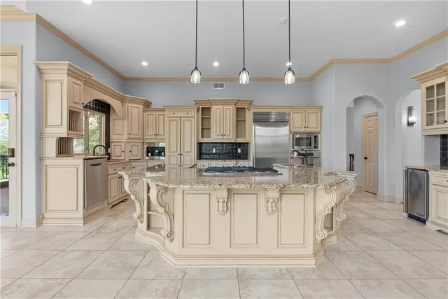 $1,475,000 | 21310 East 34th Street, Independence, MO 64057