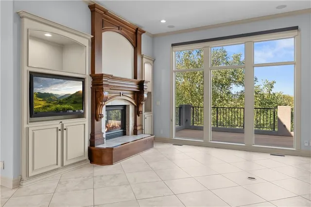 $1,475,000 | 21310 East 34th Street, Independence, MO 64057