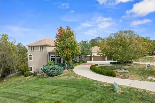 $1,475,000 | 21310 East 34th Street, Independence, MO 64057