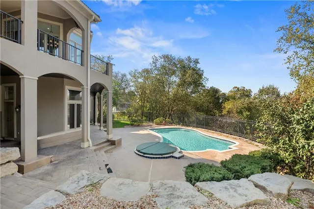 $1,475,000 | 21310 East 34th Street, Independence, MO 64057