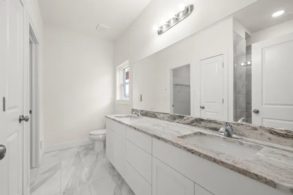 $389,900 | 31610 Beaver Circle, New Boston, MI 48164