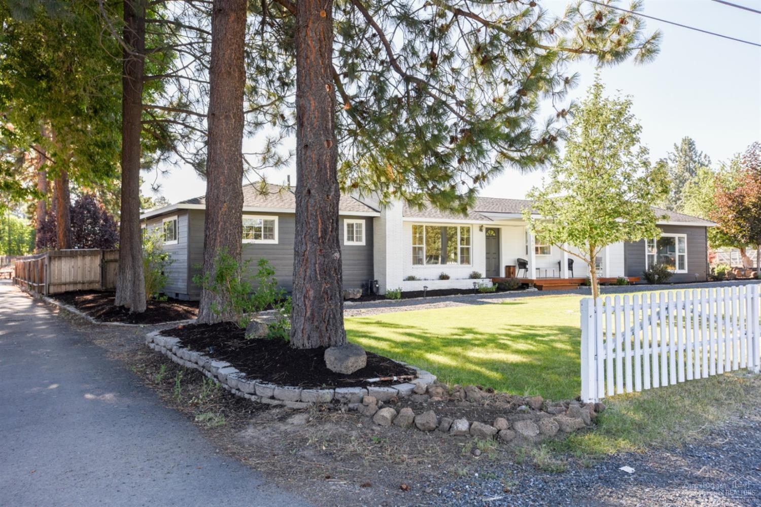 61408 Blakely Road Bend, OR 97702 - Photo 2 of 25 Additional Photo