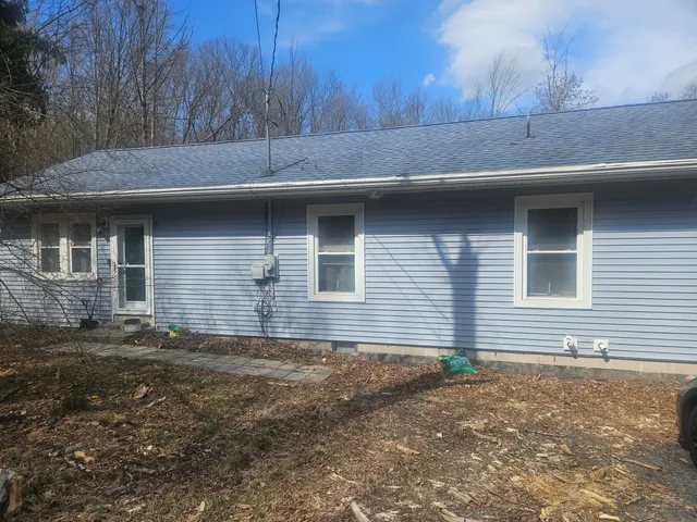 $289,999 | 4309 Cherry Lane Church Road, East Stroudsburg, PA 18301