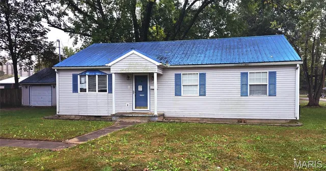 $114,900 | 339 West Caster Street, Dexter, MO 63841