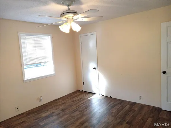 $89,900 | 339 West Caster Street, Dexter, MO 63841