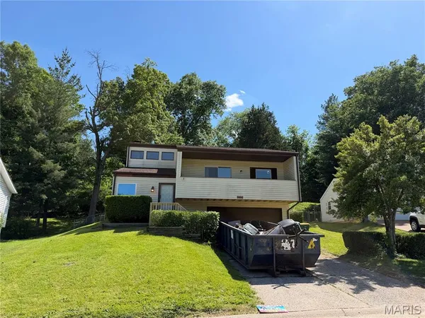$220,000 | 2042 Catlin Drive, Barnhart, MO 63012