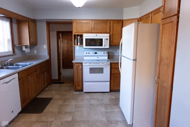 $325,000 | 350 East Edgewood Avenue, Indianapolis, IN 46227