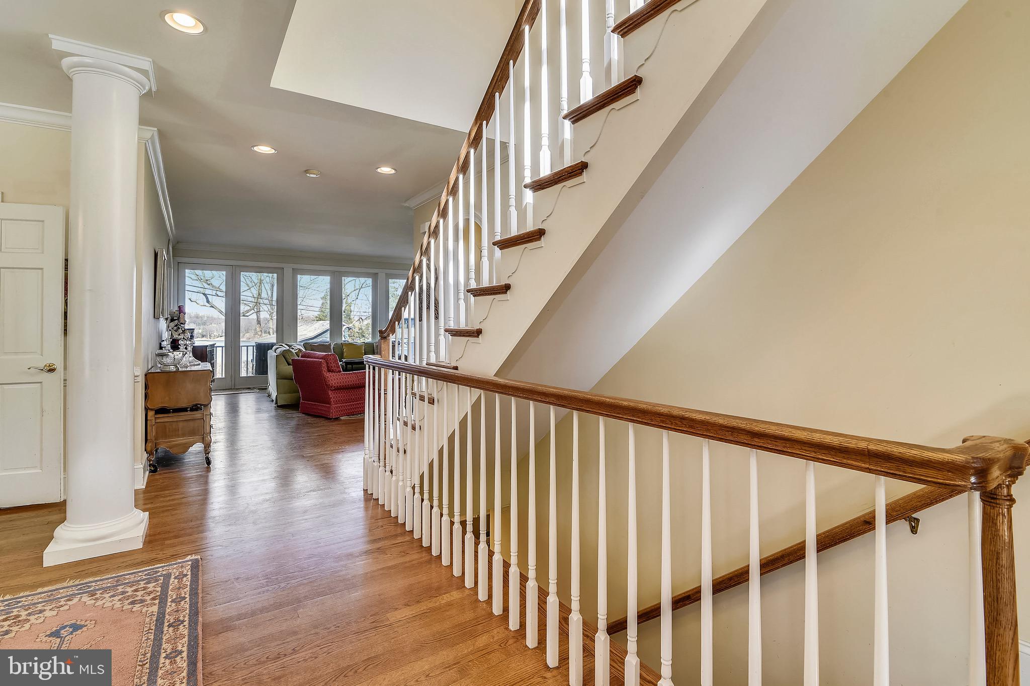 331 Thorsby Road Annapolis, MD 21405 - Photo 13 of 57 Foyer