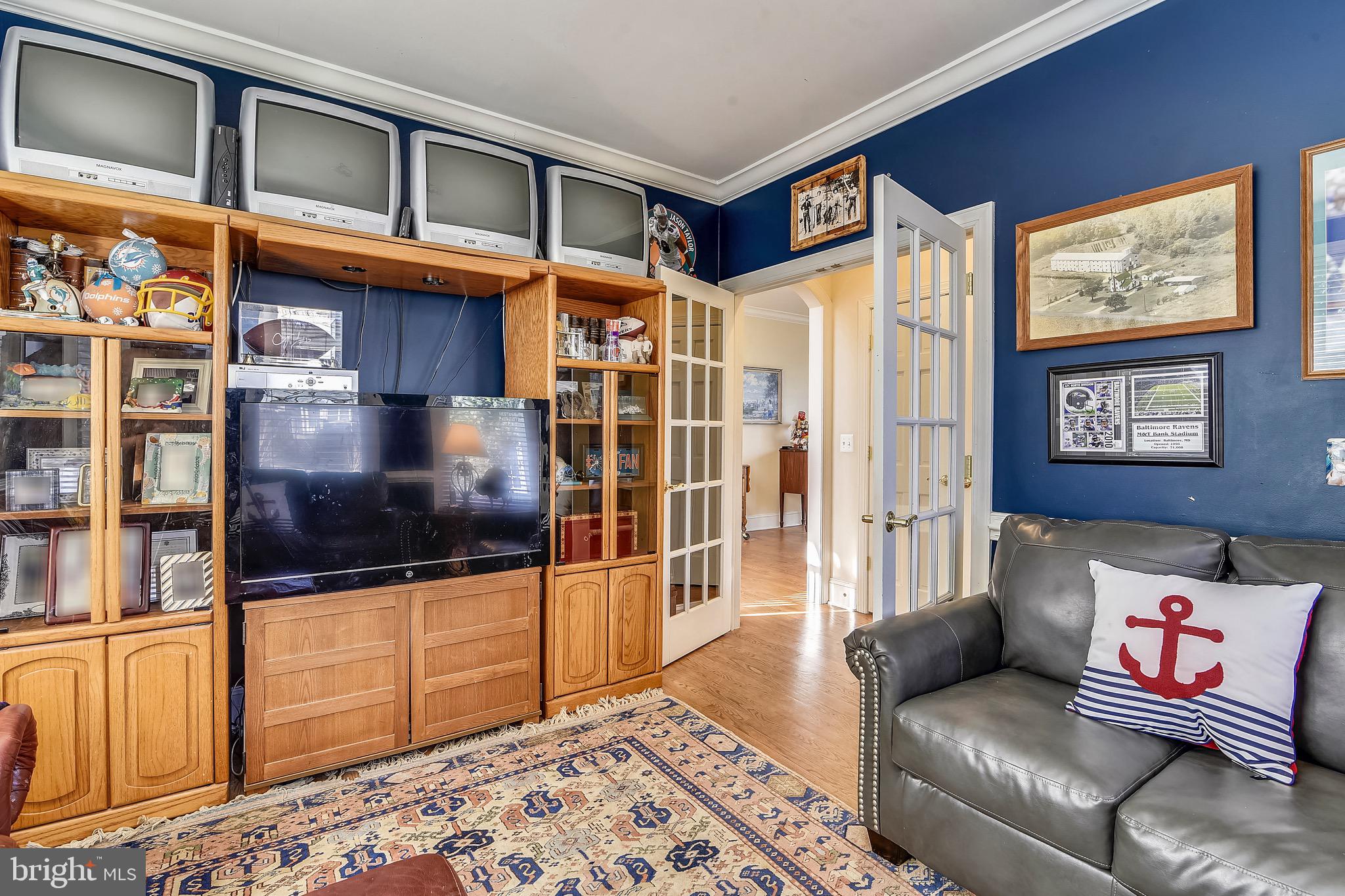 331 Thorsby Road Annapolis, MD 21405 - Photo 23 of 57 Family Room