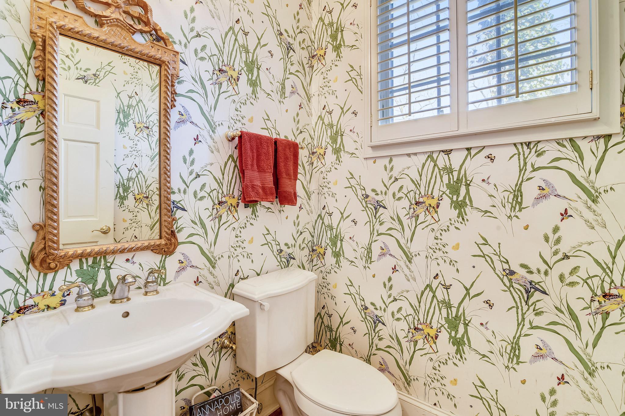 331 Thorsby Road Annapolis, MD 21405 - Photo 24 of 57 Powder Room