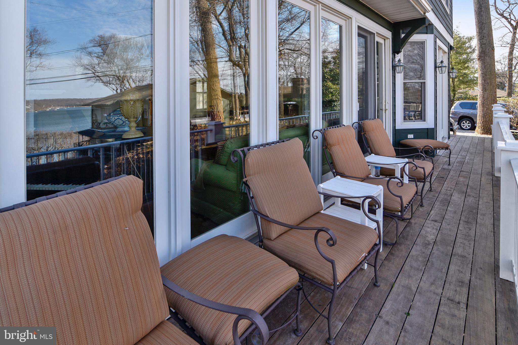331 Thorsby Road Annapolis, MD 21405 - Photo 7 of 57 Deck Sitting Area