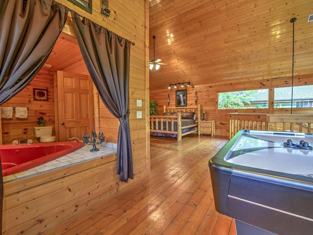339 Caney Creek Road Pigeon Forge, TN 37876 - Photo 9 of 15