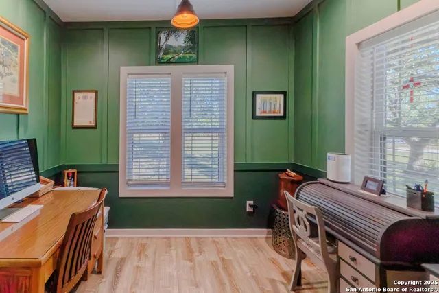 $750,000 | 872 Oak Drive, Blanco, TX 78606