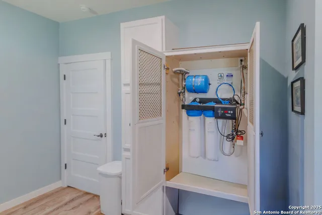 $750,000 | 872 Oak Drive, Blanco, TX 78606