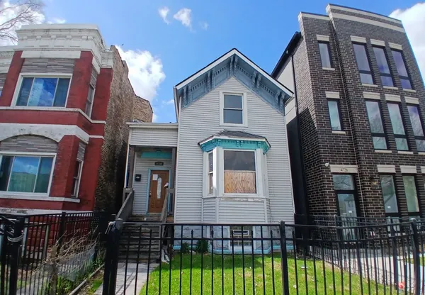 $199,000 | 4730 South Wabash Avenue, Chicago, IL 60615