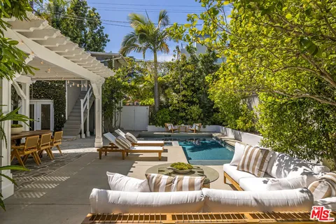 $3,395,000 | 1601 North Curson Avenue, Los Angeles, CA 90046