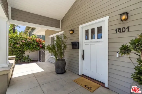 $3,395,000 | 1601 North Curson Avenue, Los Angeles, CA 90046