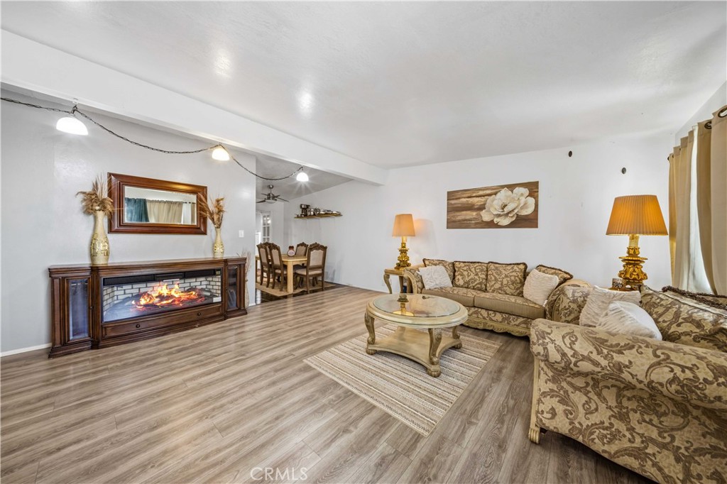 1263 South Primrose Ridgecrest, CA 93555 - Photo 5 of 42