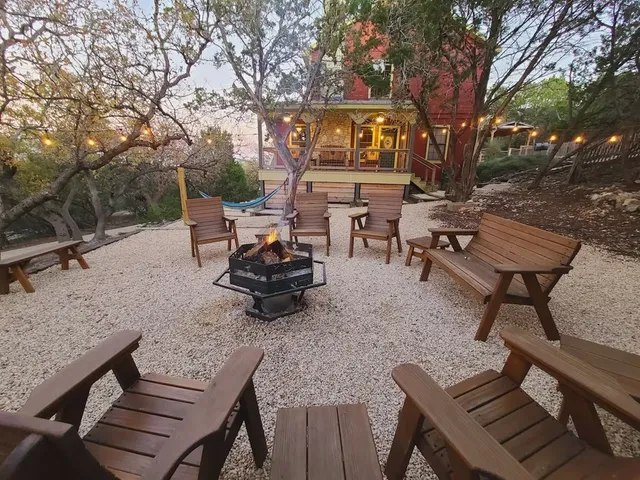 $469,000 | 184 Marymeade Drive, Hunt, TX 78024