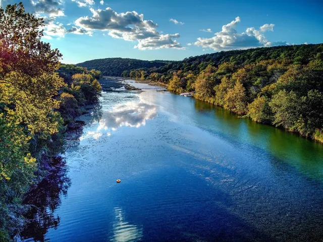 $469,000 | 184 Marymeade Drive, Hunt, TX 78024