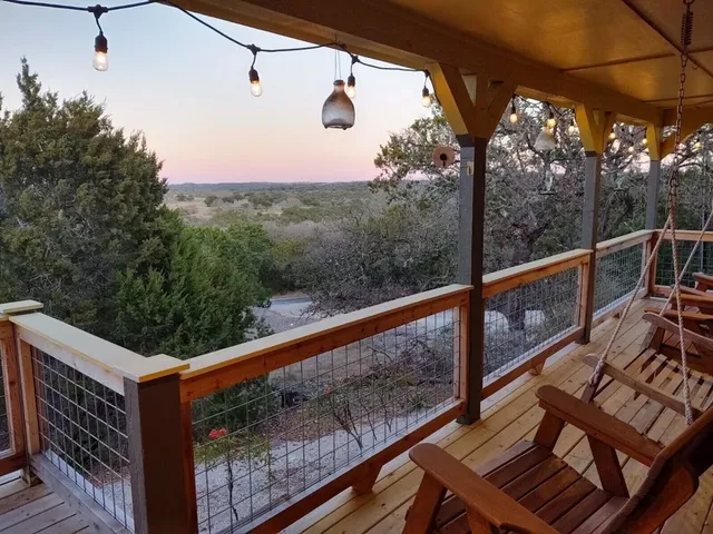 $469,000 | 184 Marymeade Drive, Hunt, TX 78024