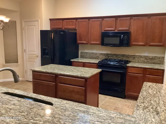 $483,000 | 211 Shady Grove Lane, Dayton, NV 89403