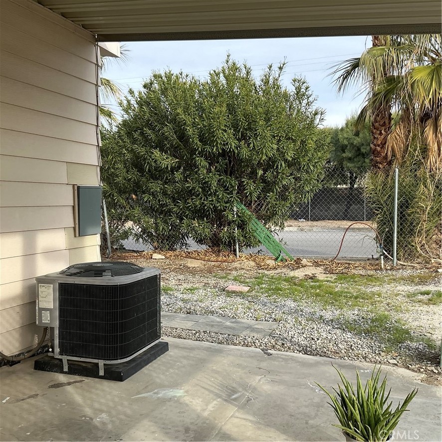17625 Langlois Road, Unit SPACE 13 Desert Hot Springs, CA 92241 - Photo 32 of 47 a backyard of a house