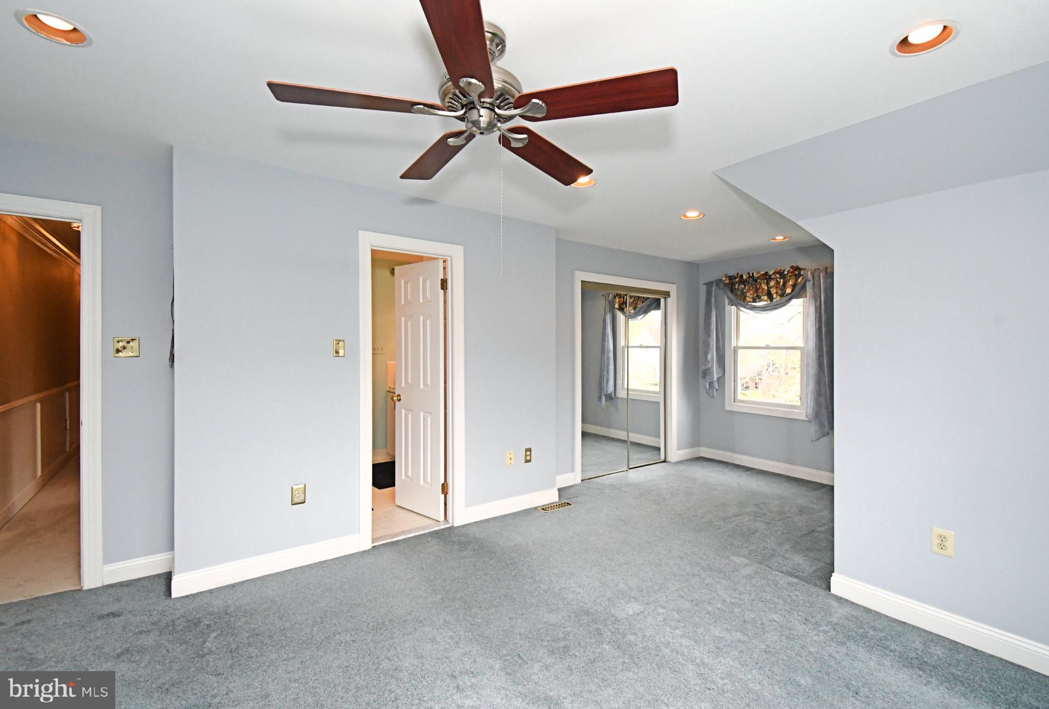 112 South Mennonite Road Collegeville, PA 19426 - Photo 75 of 131 Spacious room with serene blue tones.