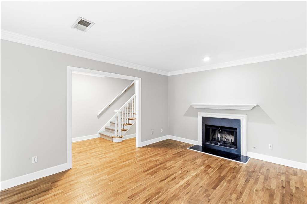 7500 Roswell Road, Unit 80 Atlanta, GA 30350 - Photo 4 of 34