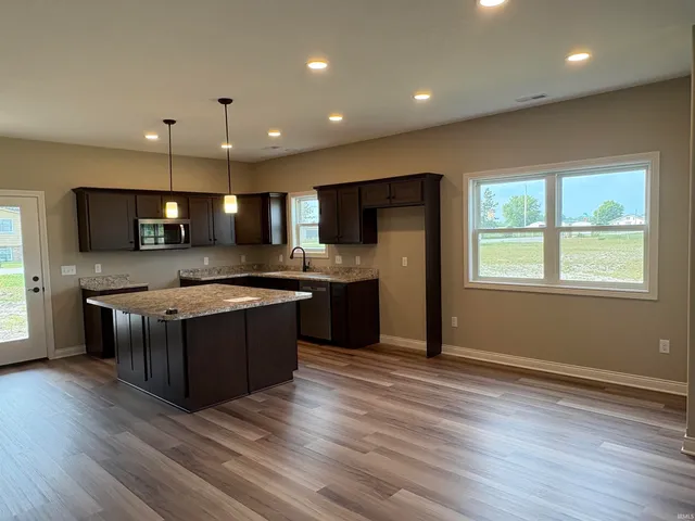 $298,764 | 1135 Kayde Lane, Bluffton, IN 46714