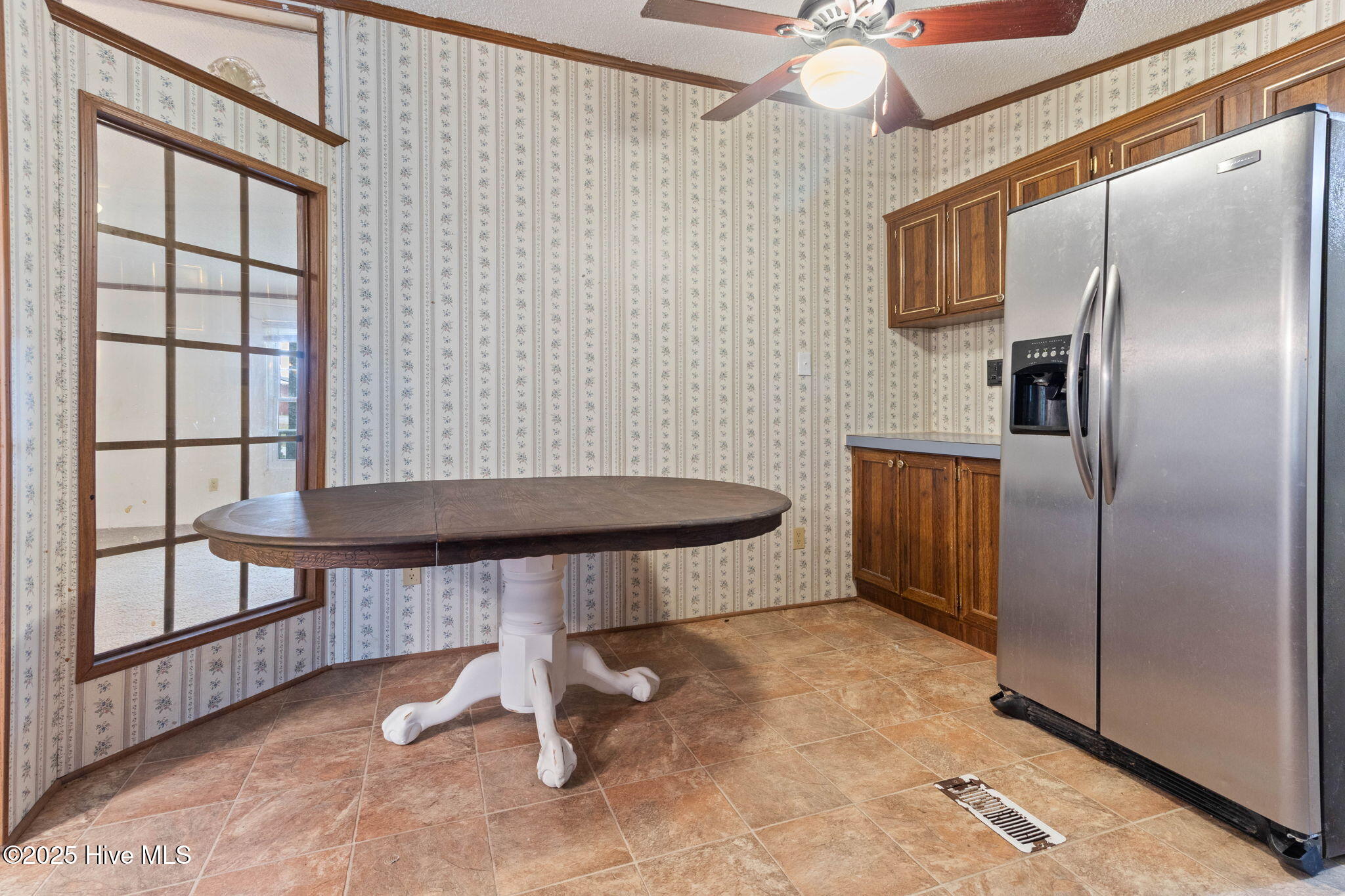 4181 Bear Grass Road Williamston, NC 27892 - Photo 18 of 34 Kitchen