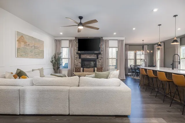 $1,175,000 | 5012 Great Falls, College Grove, TN 37046