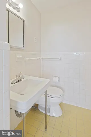 $749,000 | 10401 Grosvenor Place, Unit 1704, Rockville, MD 20852