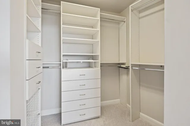 $749,000 | 10401 Grosvenor Place, Unit 1704, Rockville, MD 20852