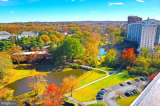 $749,000 | 10401 Grosvenor Place, Unit 1704, Rockville, MD 20852