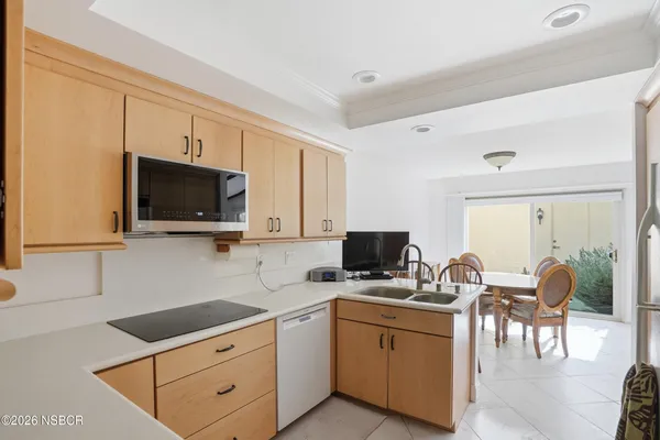 $475,000 | 3922 Mesa Cir Drive, Lompoc, CA 93436