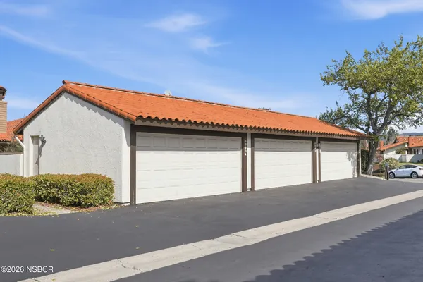 $475,000 | 3922 Mesa Cir Drive, Lompoc, CA 93436