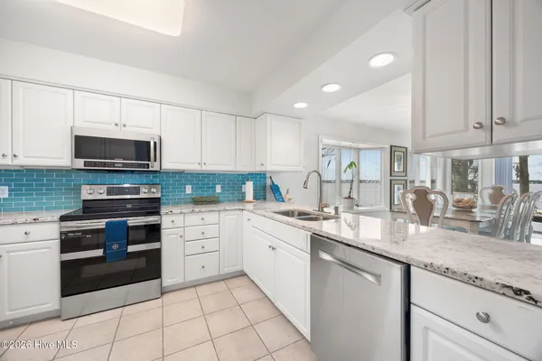 $650,000 | 102 Cypress Bay, Washington, NC 27889