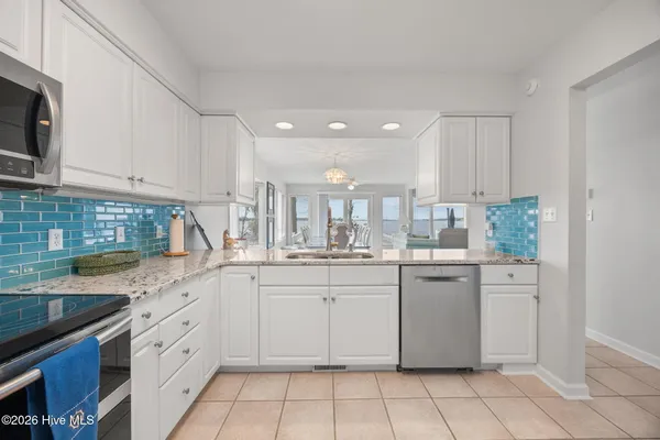 $650,000 | 102 Cypress Bay, Washington, NC 27889