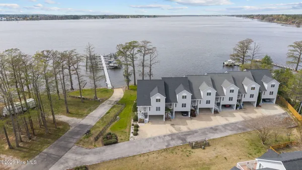 $650,000 | 102 Cypress Bay, Washington, NC 27889