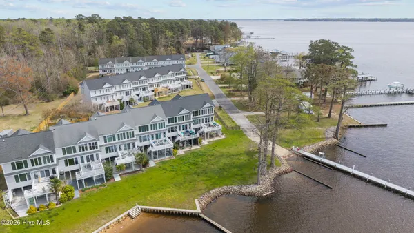 $650,000 | 102 Cypress Bay, Washington, NC 27889