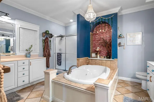 $895,000 | 746 St Andrews Drive, Farmington, MO 63640